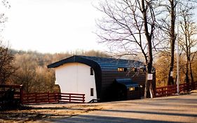 Ares Chalet